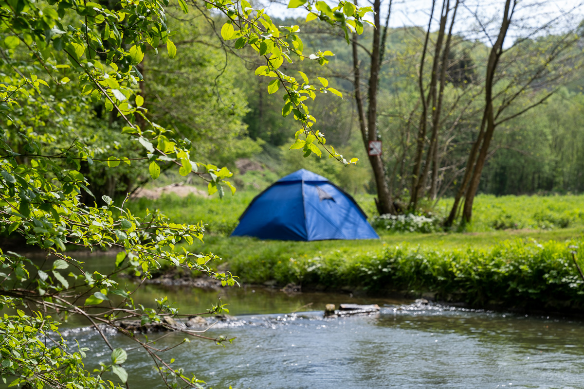Camping im Freien in den Ardennen